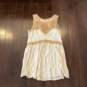 Free people XS women’s boho beaded cream/brown tank. Very pretty.